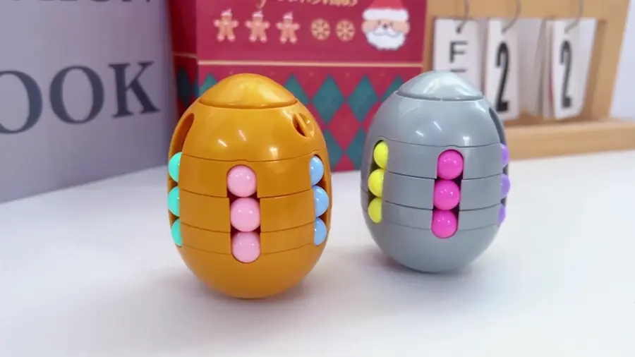 Stress-relief Top & Cube video