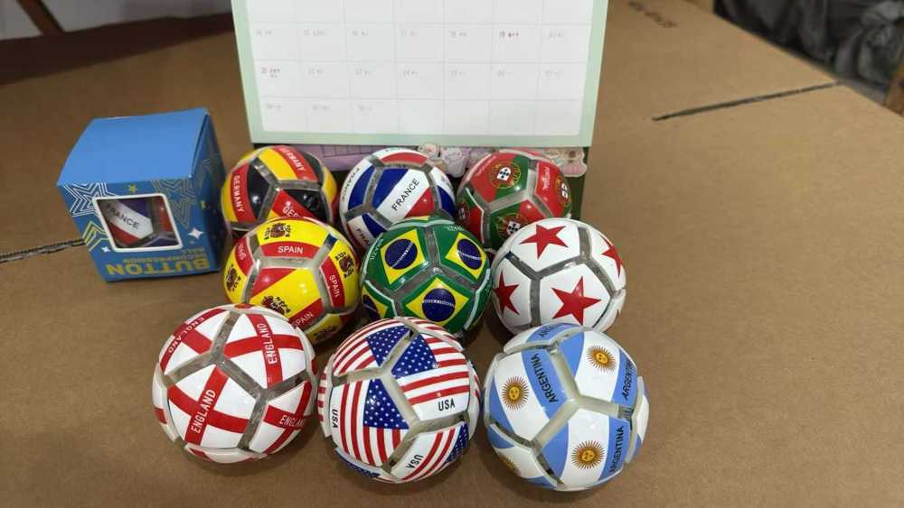 Wholesale of Cross-Border Soccer-Themed Stress Relief Button Balls, Hand and Fingertip Stress Relief view 3